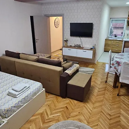 Stavrov Апартаменты Неготино